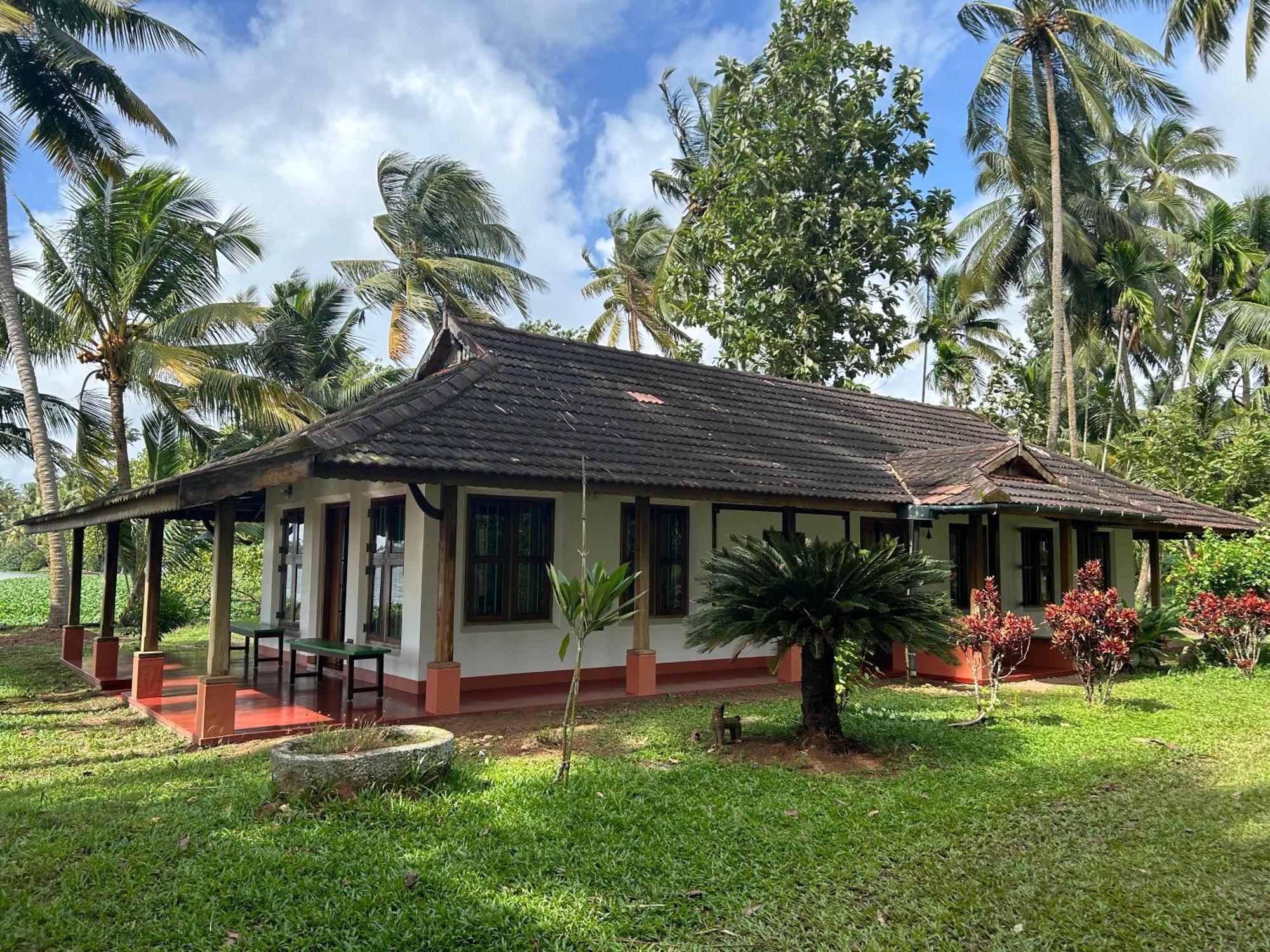 กรามาม โฮมสเตย์ โคชิน Kochi ภายนอก รูปภาพ